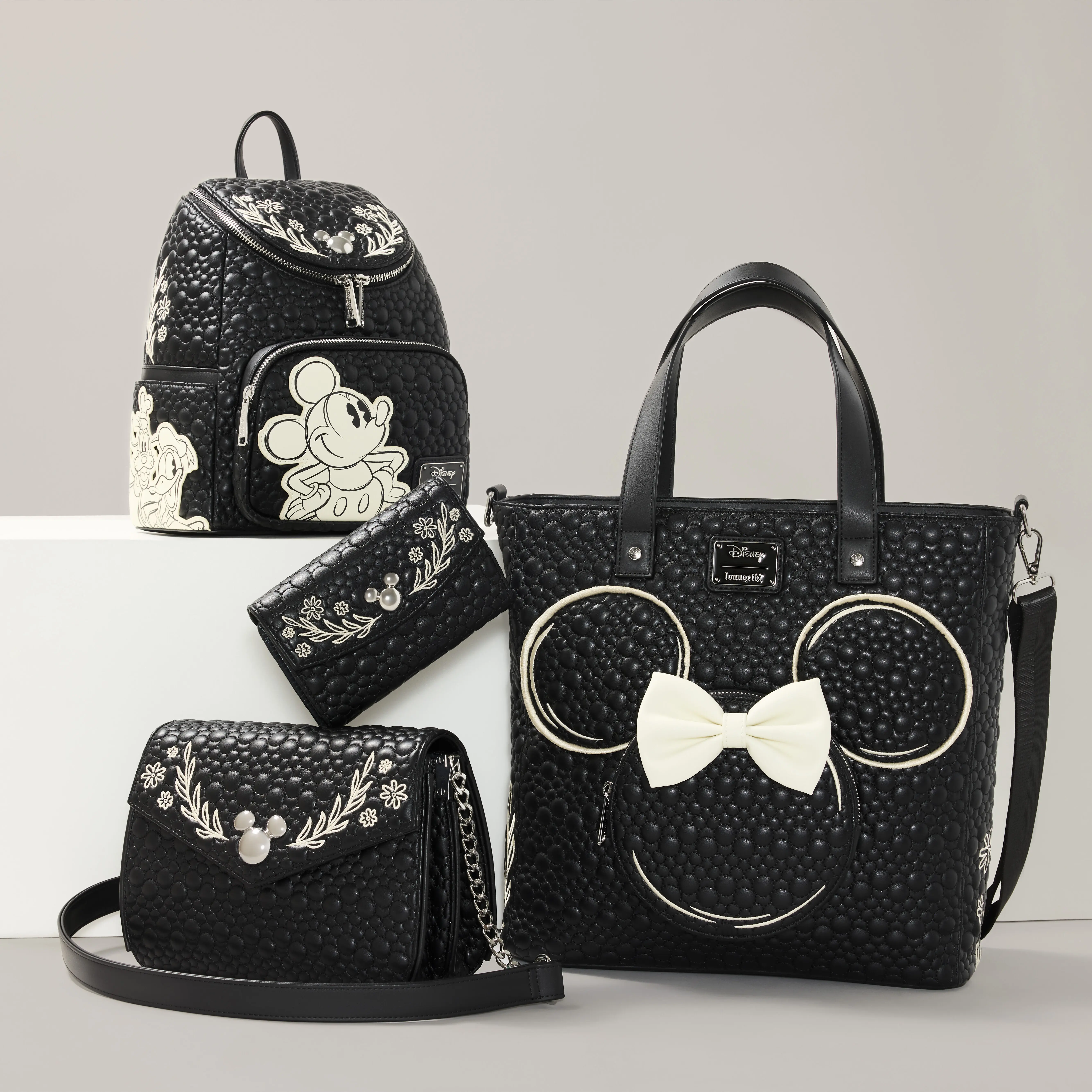 Minnie Mouse Artist Sketch Convertible Backpack & Tote Crossbody Bag - Image 3